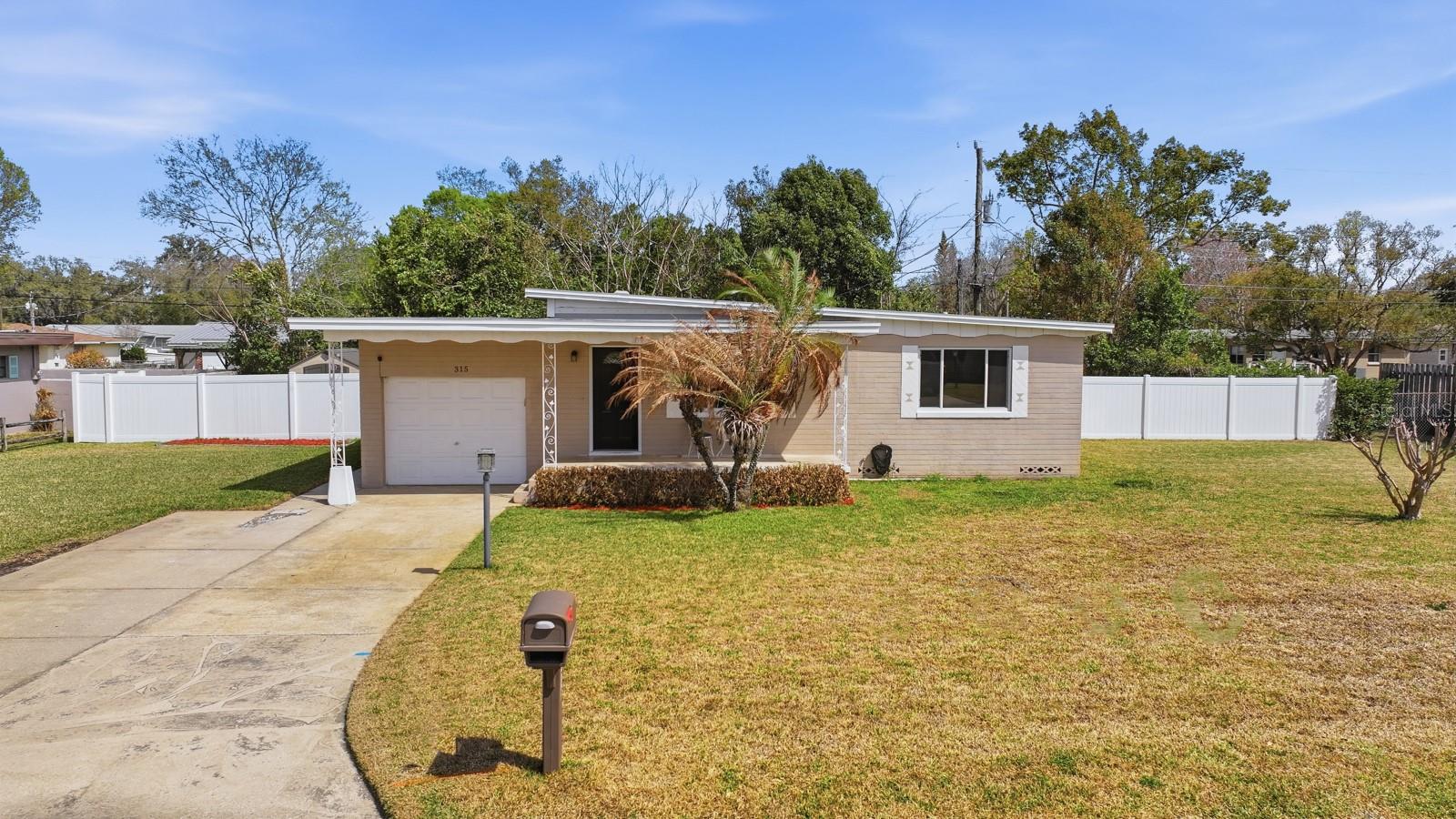 HANNA LT 14 BLK 20 M & C HOLLY HILL - Residential