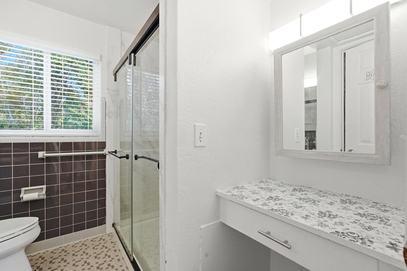 HANNA LT 14 BLK 20 M & C HOLLY HILL - Residential