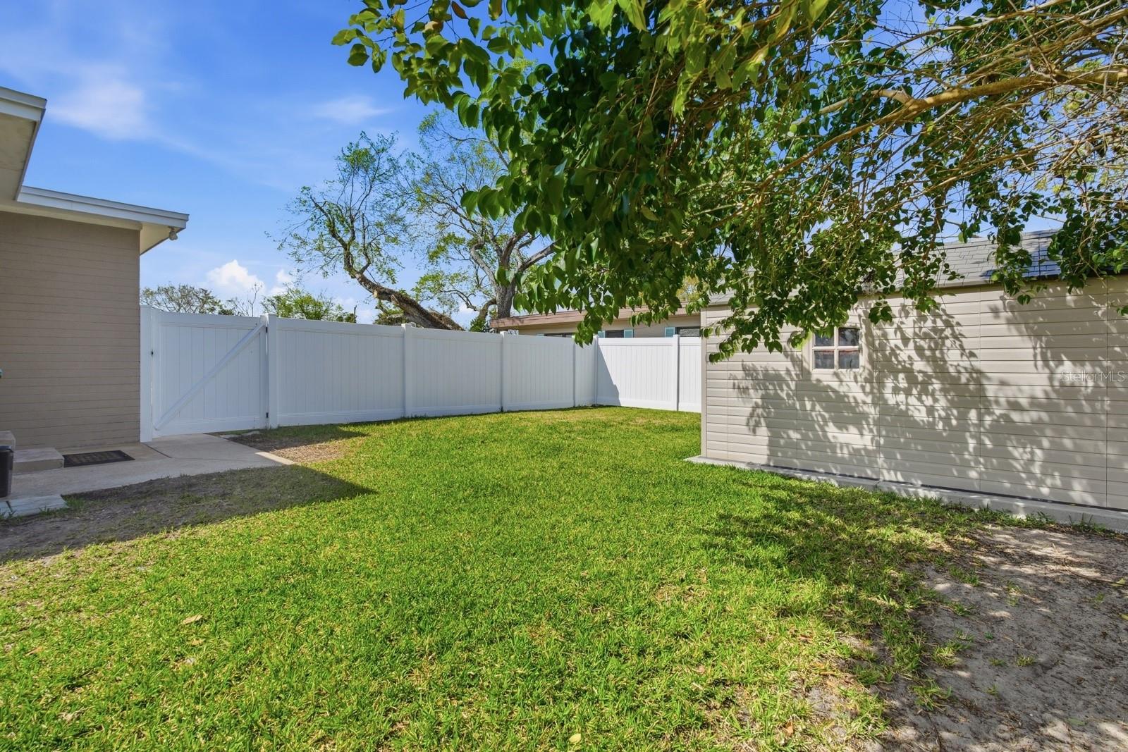 HANNA LT 14 BLK 20 M & C HOLLY HILL - Residential