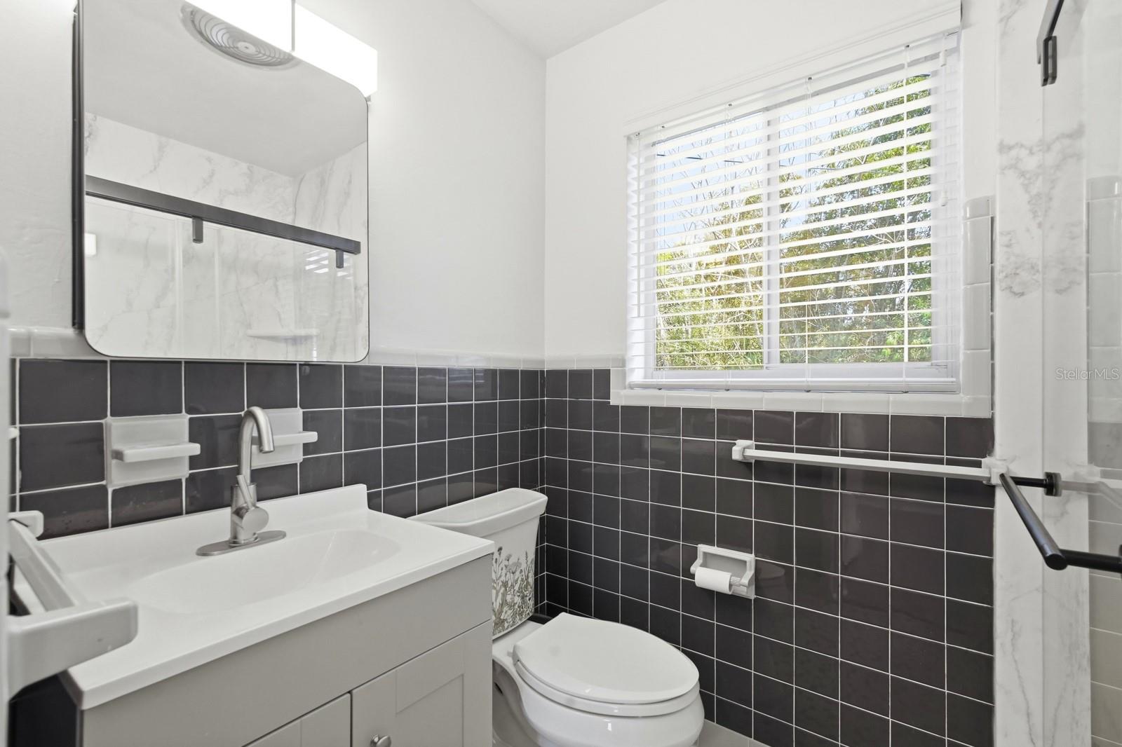 HANNA LT 14 BLK 20 M & C HOLLY HILL - Residential