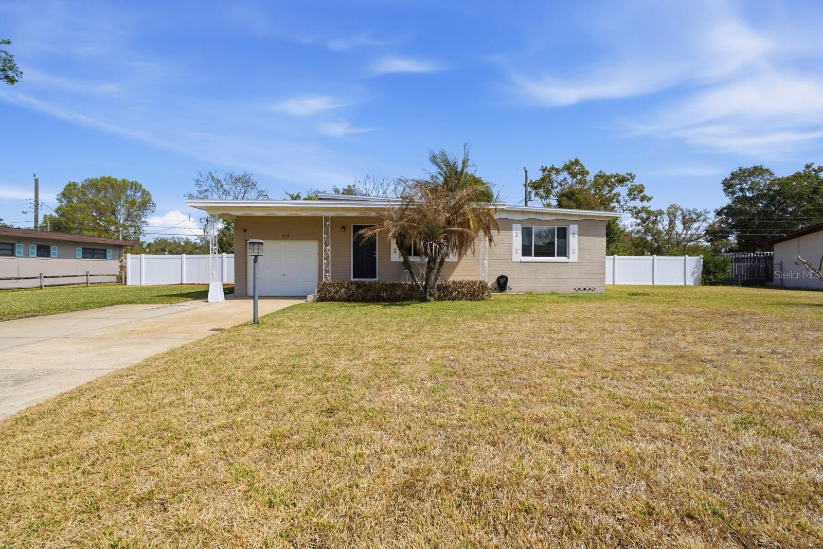 HANNA LT 14 BLK 20 M & C HOLLY HILL - Residential