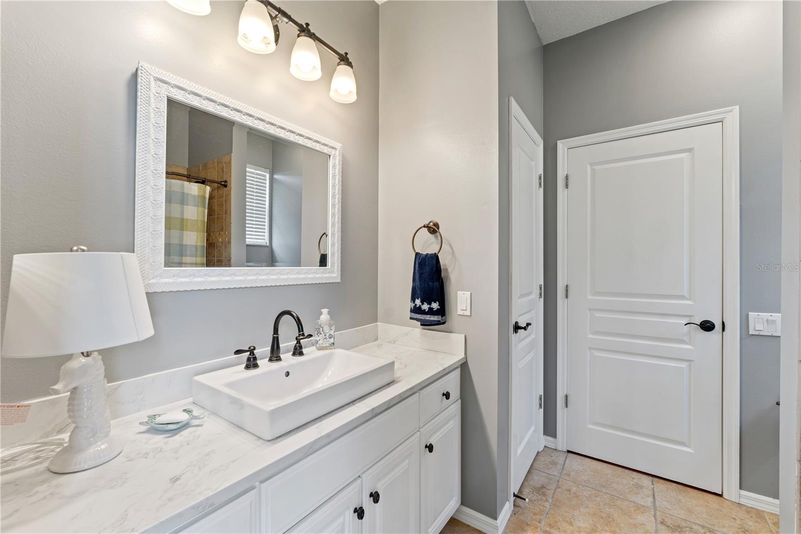 HUNTER'S GREEN, HUNTERS GREEN - Residential