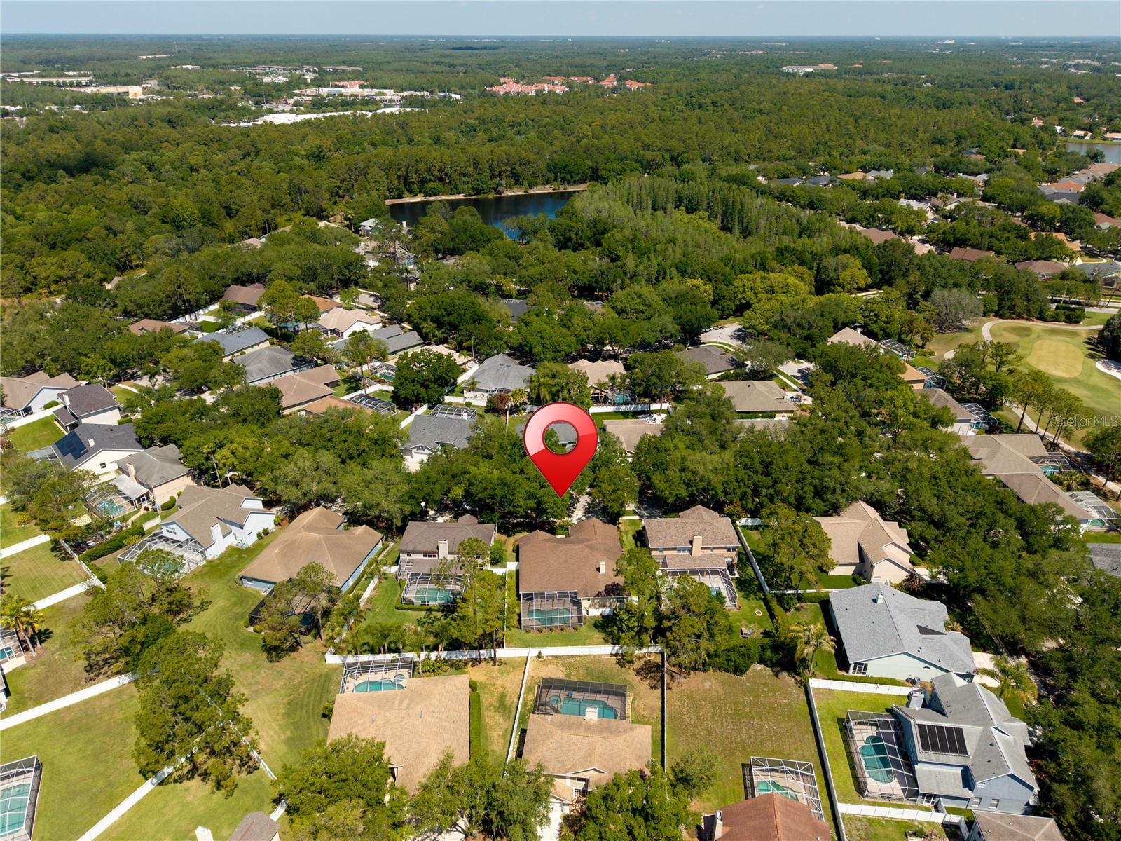 HUNTER'S GREEN, HUNTERS GREEN - Residential