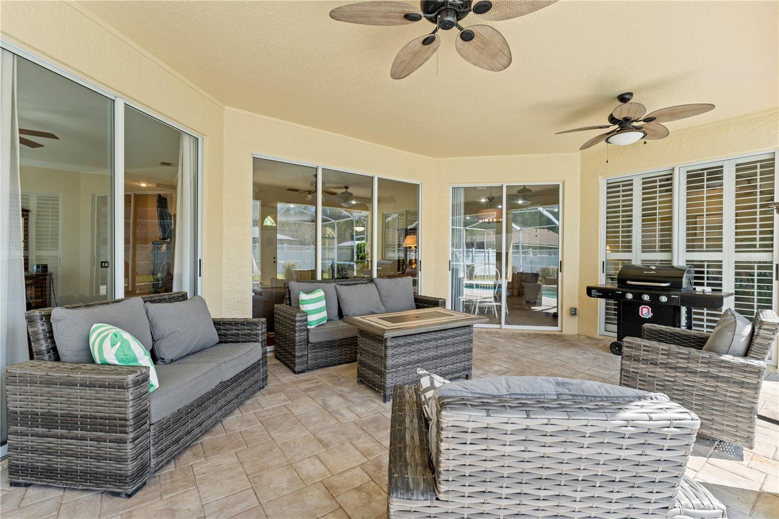 HUNTER'S GREEN, HUNTERS GREEN - Residential