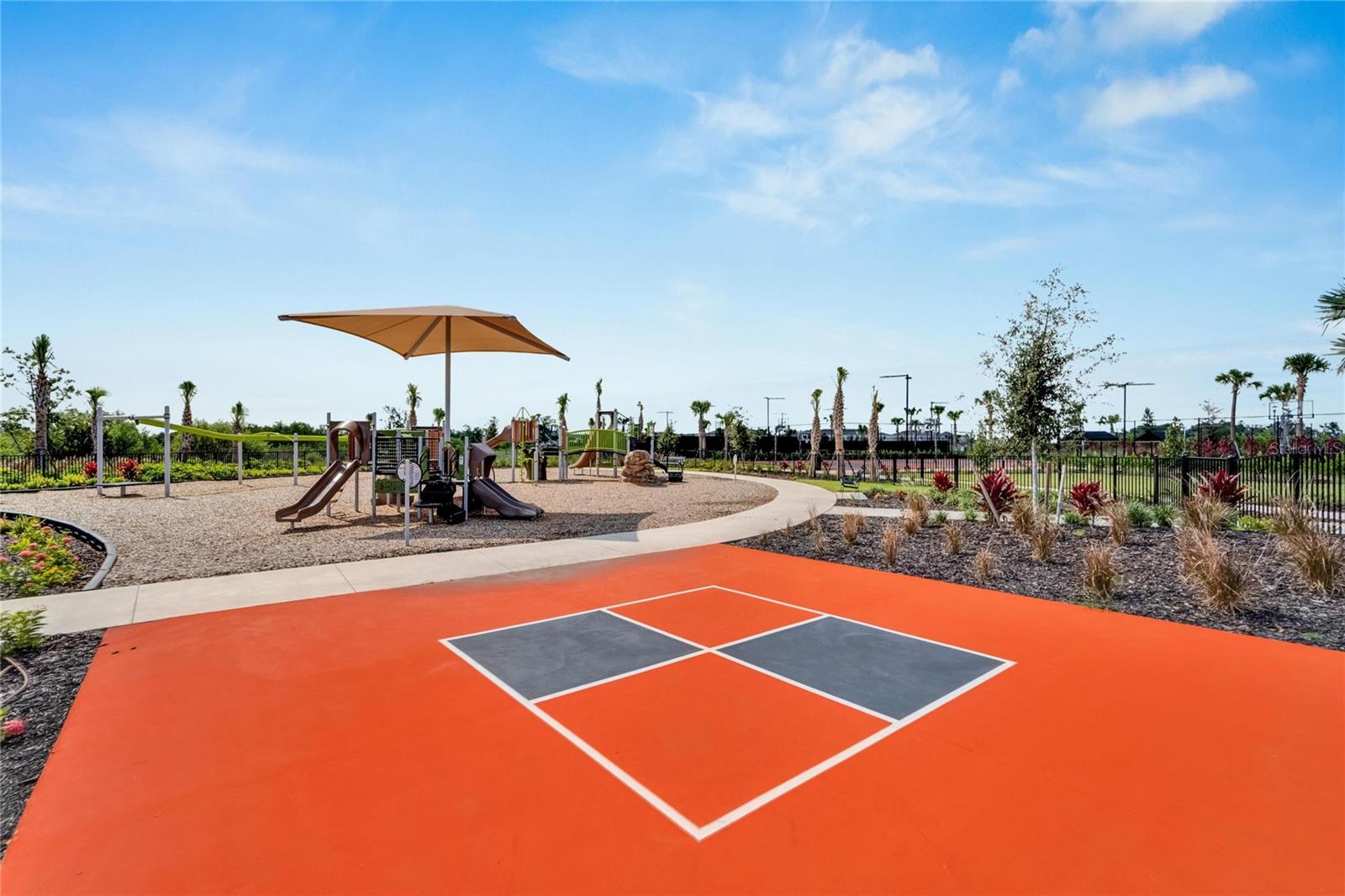 STAR FARMS AT LAKEWOOD RANCH - Residential Lease