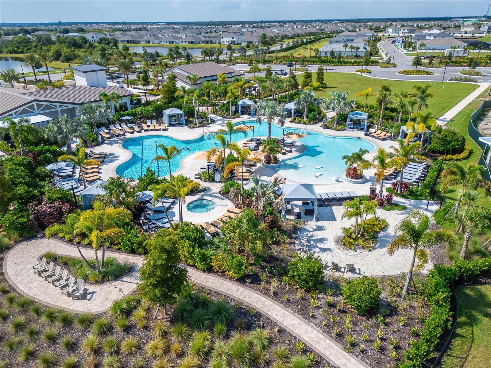 STAR FARMS AT LAKEWOOD RANCH - Residential Lease