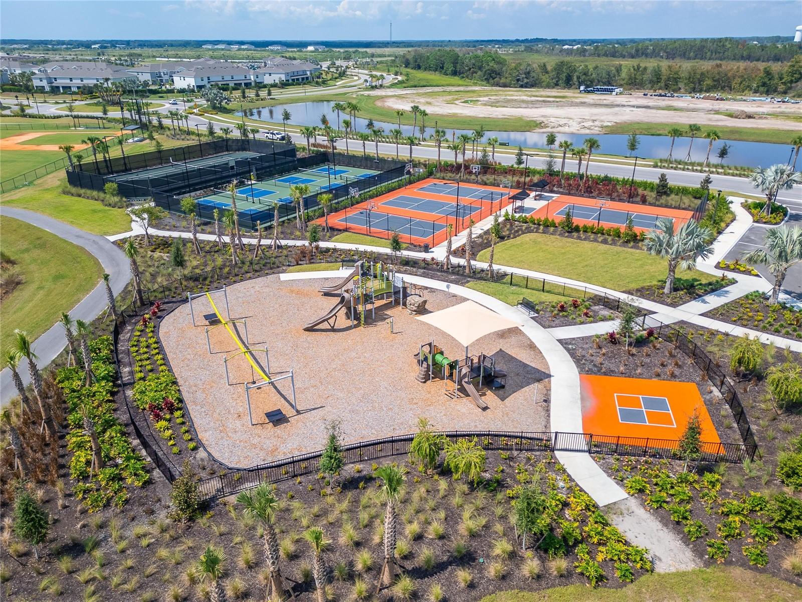 STAR FARMS AT LAKEWOOD RANCH - Residential Lease