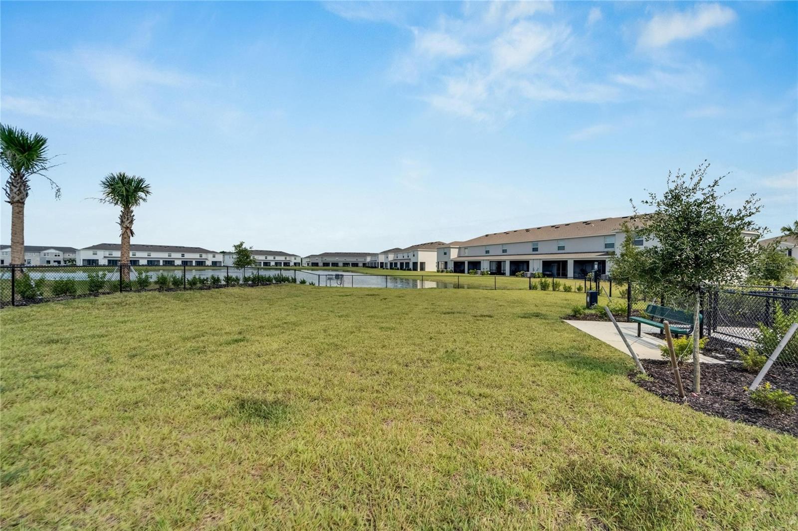 STAR FARMS AT LAKEWOOD RANCH - Residential Lease