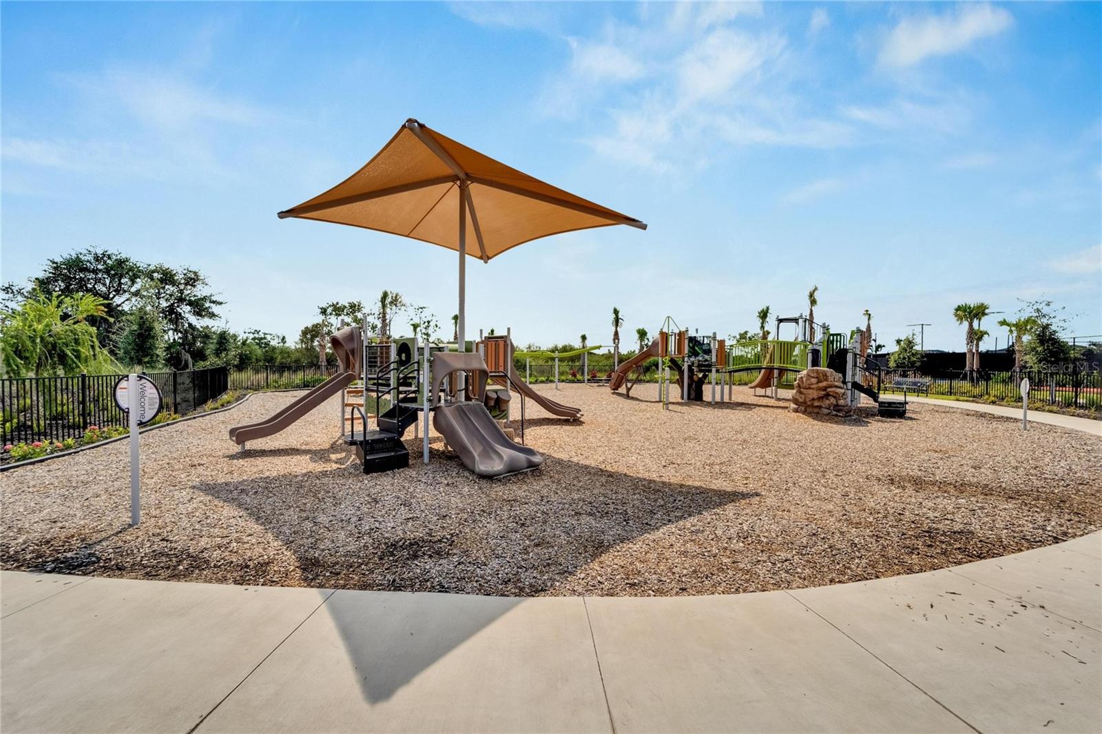 STAR FARMS AT LAKEWOOD RANCH - Residential Lease