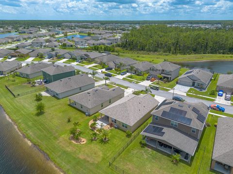 A home in PORT ORANGE