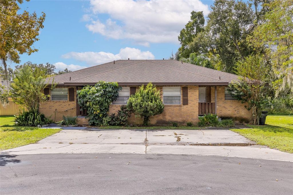 Photo of 1022 Jacks Street, Lakeland, FL 33813 (MLS # O6350706)