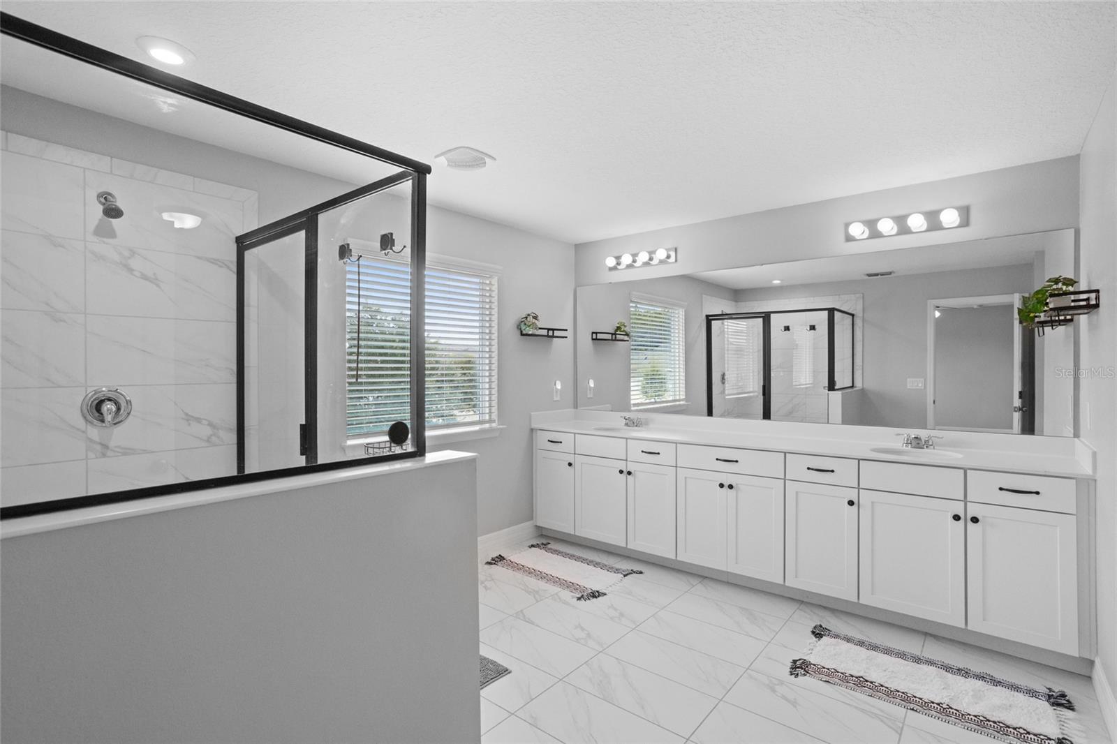 PRESERVE/CROWN POINT PH 2B - Residential