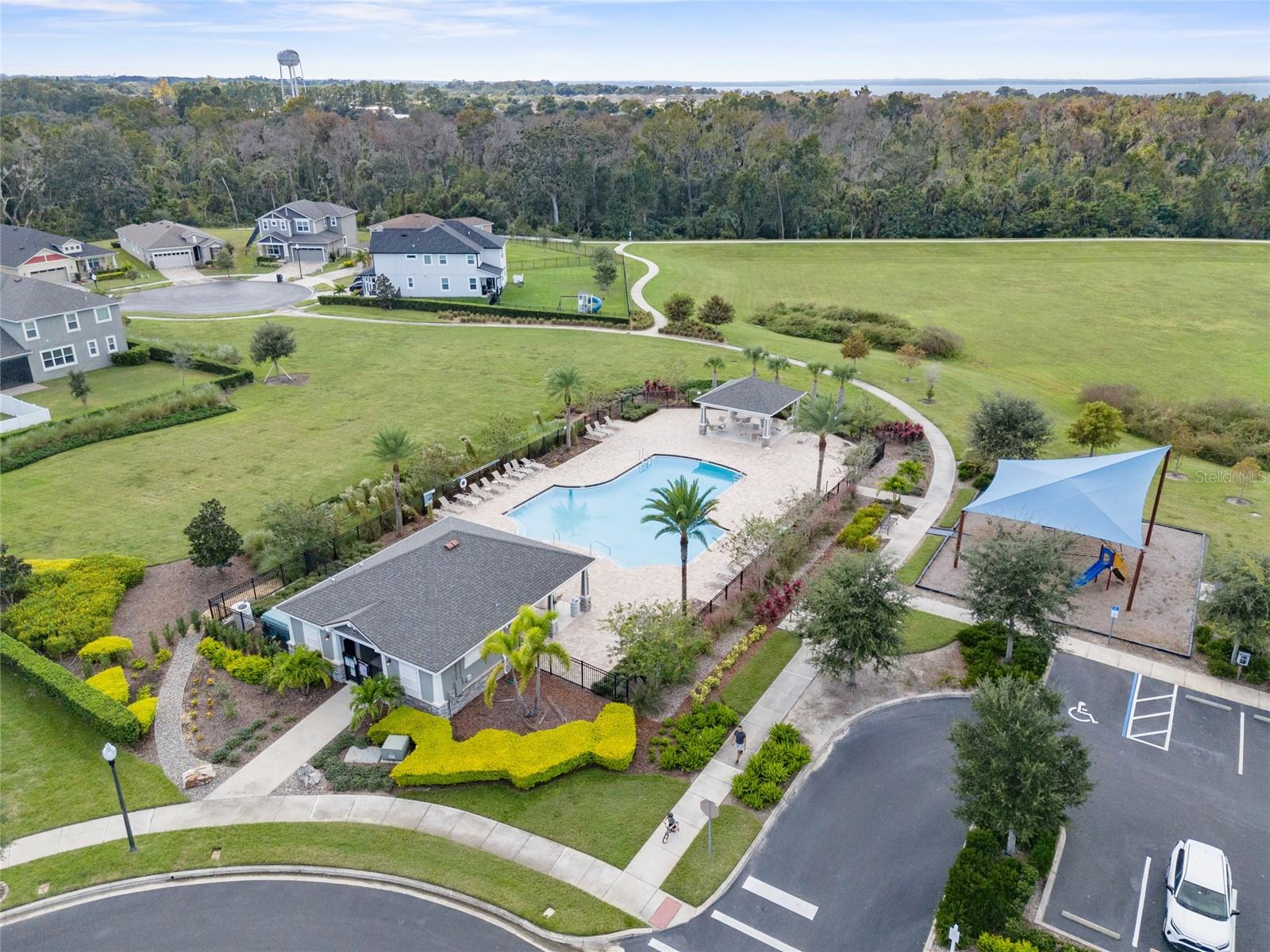 PRESERVE/CROWN POINT PH 2B - Residential