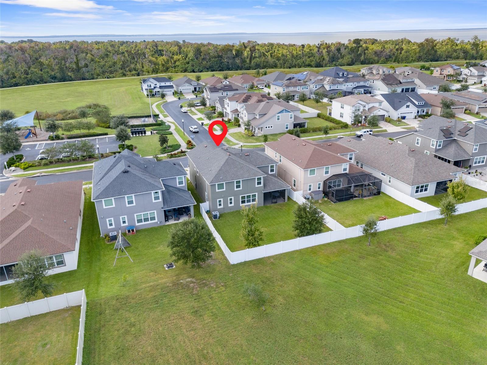 PRESERVE/CROWN POINT PH 2B - Residential