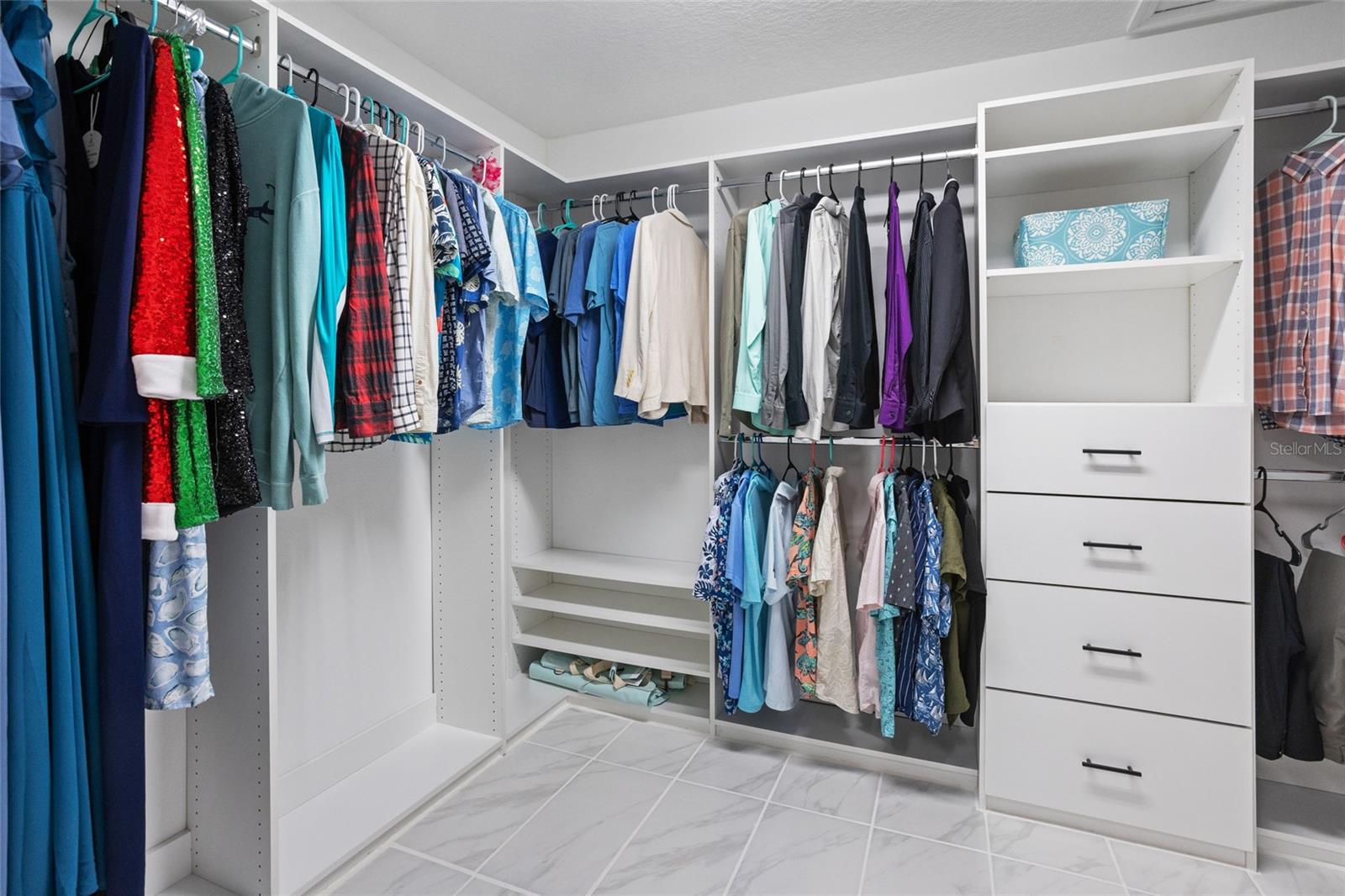 PRESERVE/CROWN POINT PH 2B - Residential