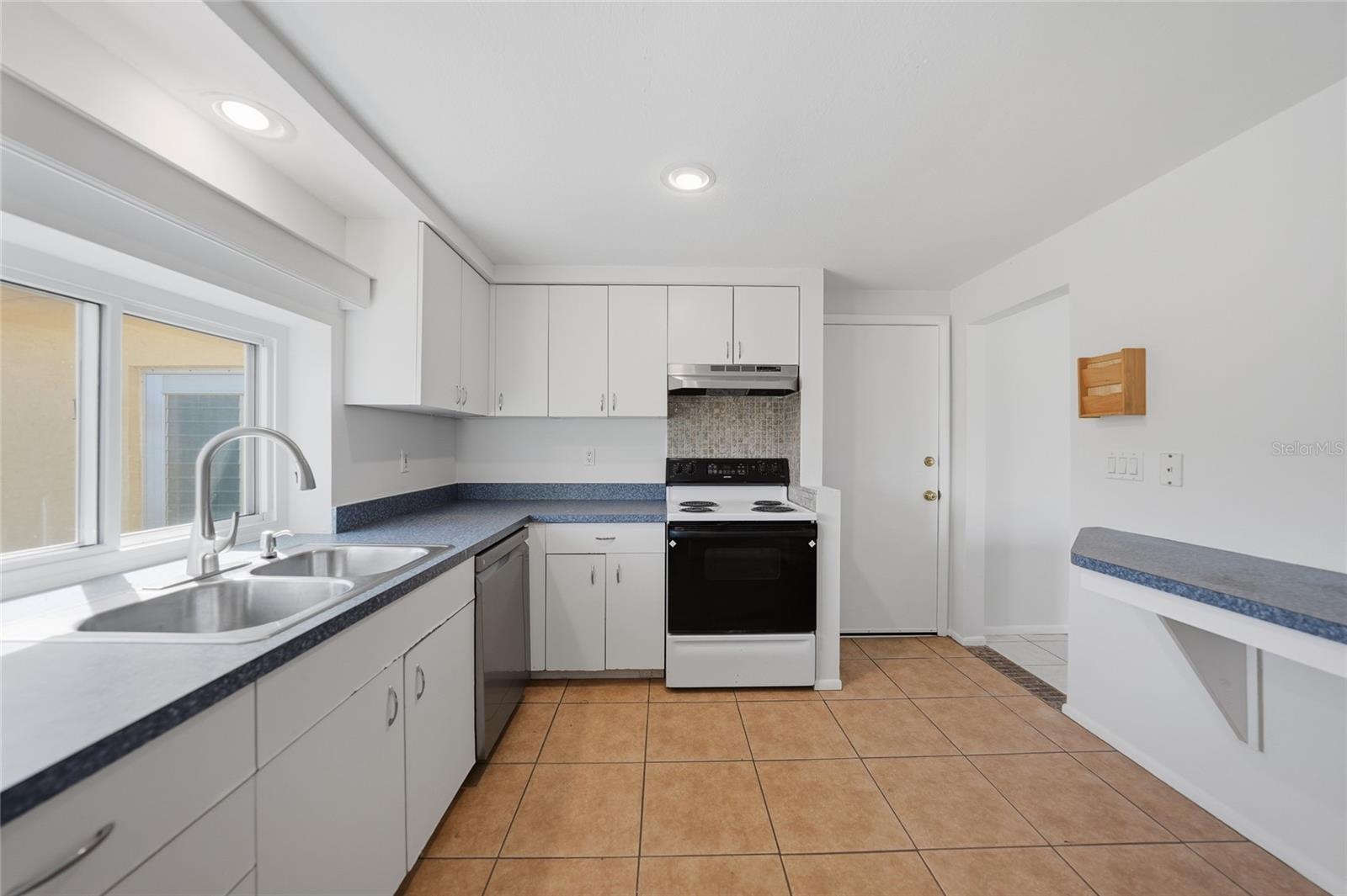 ROTONDA WEST OAKLAND HILLS - Residential