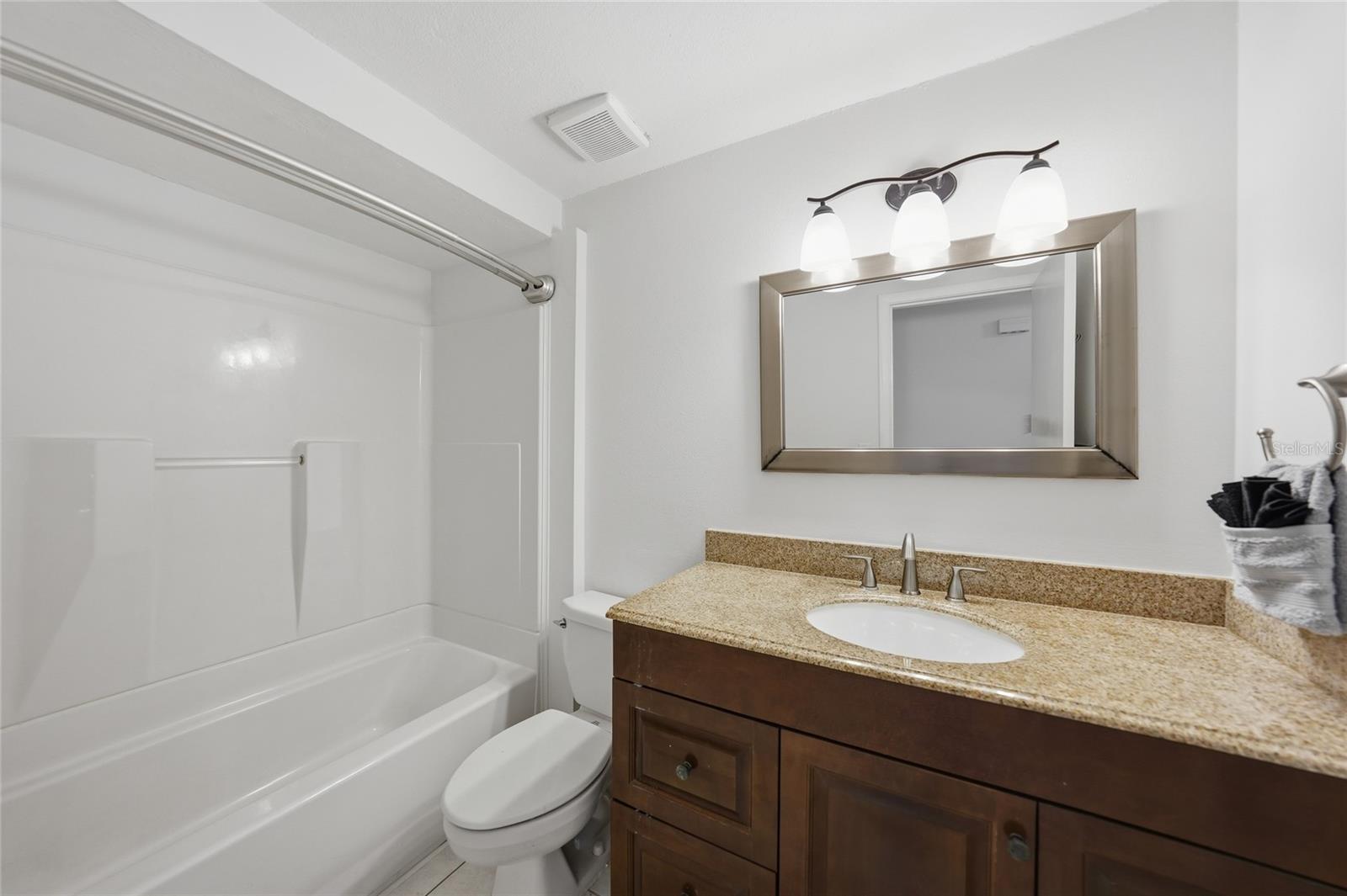 ROTONDA WEST OAKLAND HILLS - Residential