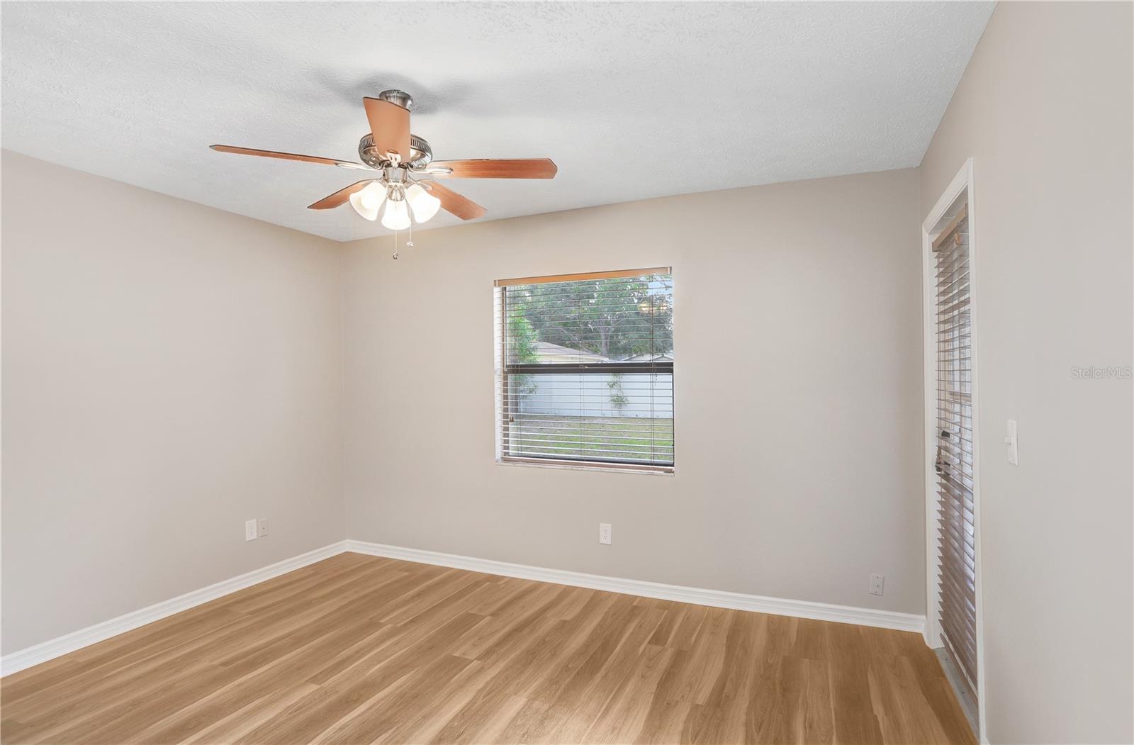 LAKE PADGETT ESTATES - Residential