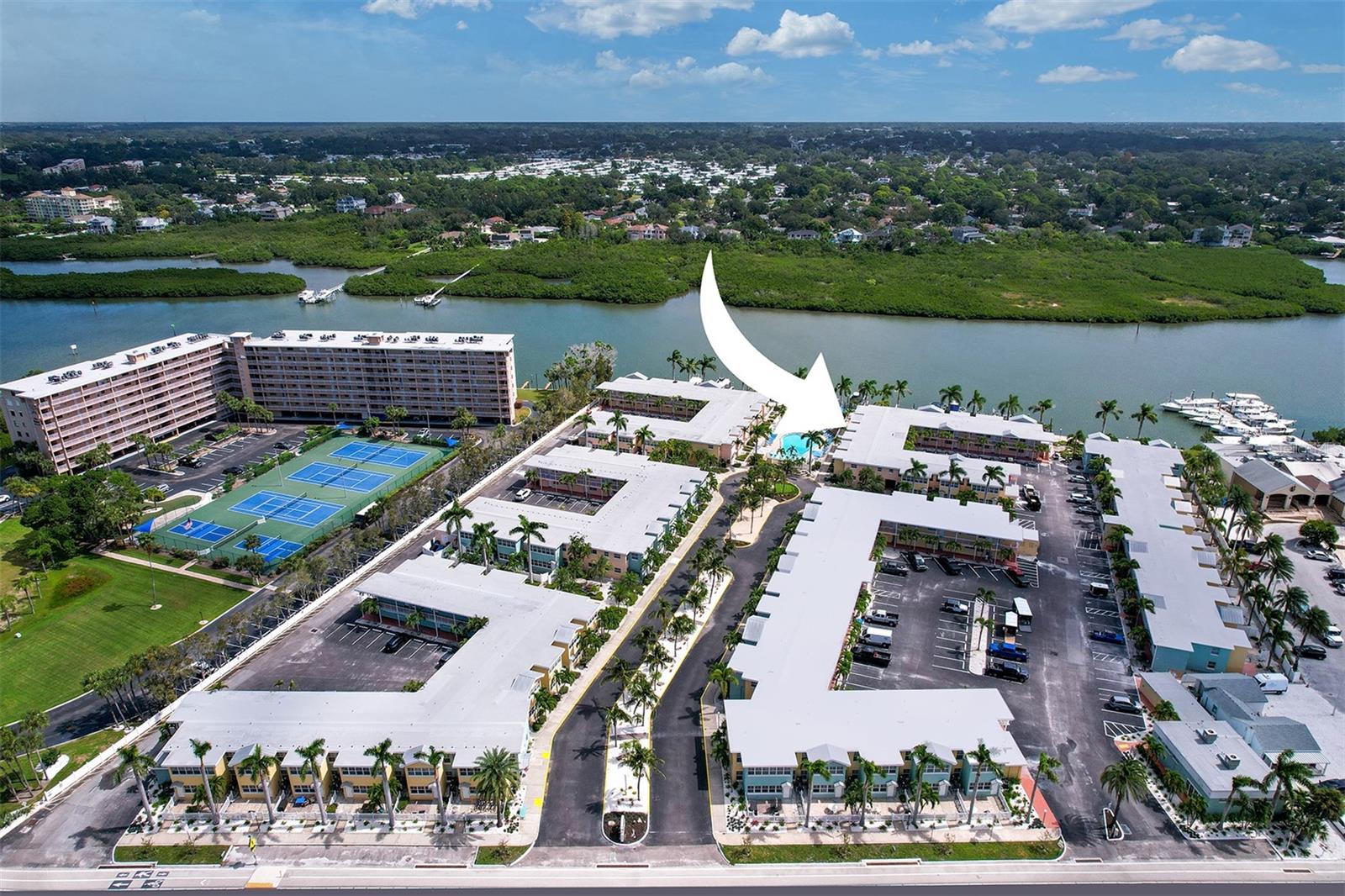 BAREFOOT BEACH RESORT OF INDIAN SHORES - Residential