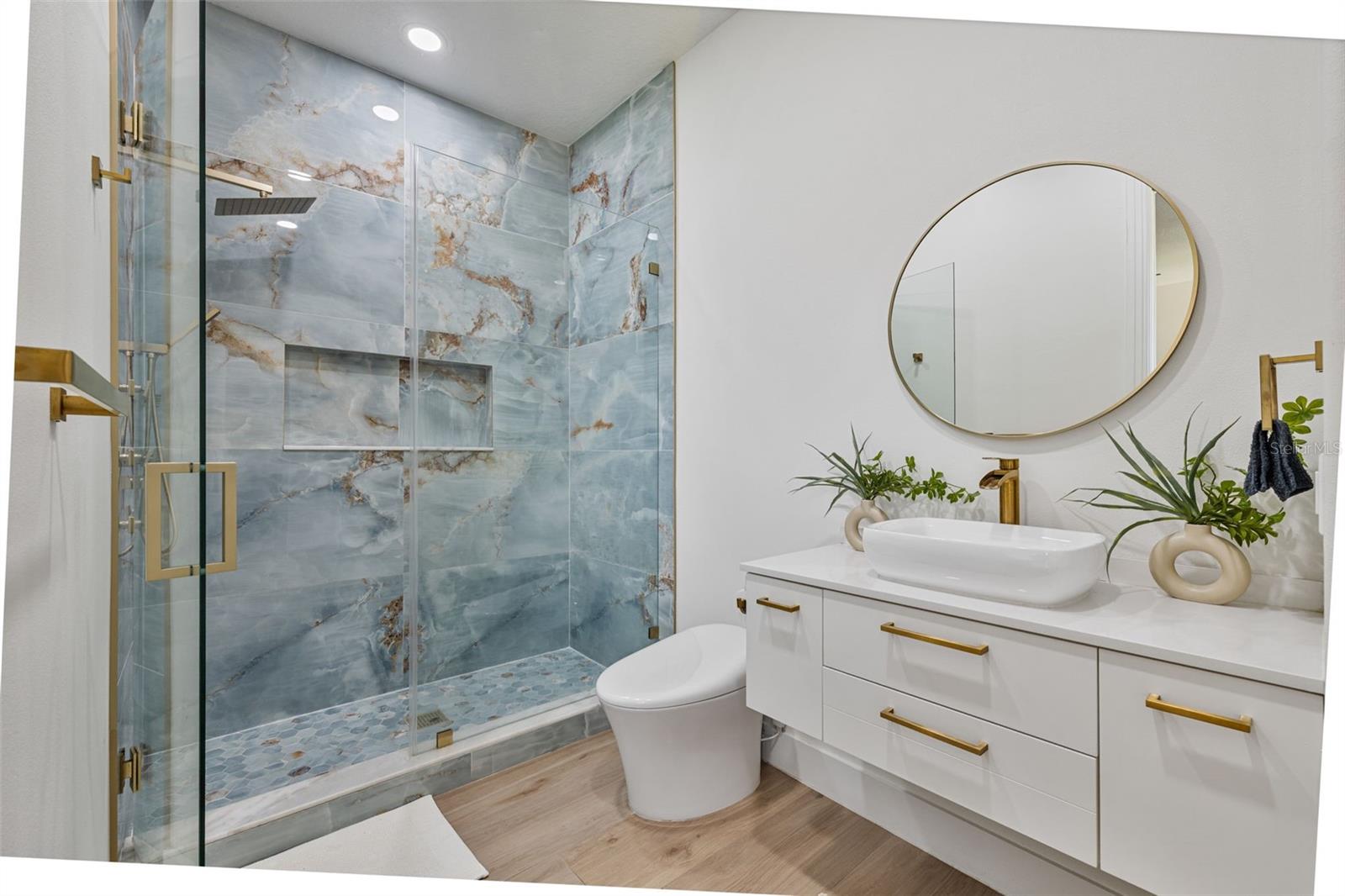 TIFFANY LAKE MANORS - Residential