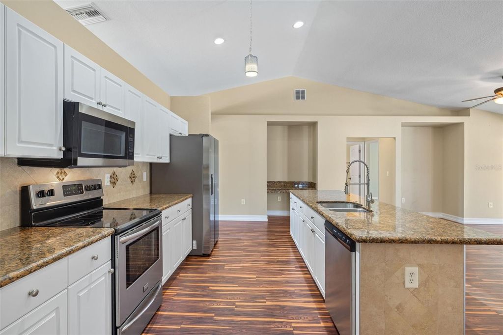 Photo of 516 SW 27th Street, Cape Coral, FL 33914 (MLS # A4687693)