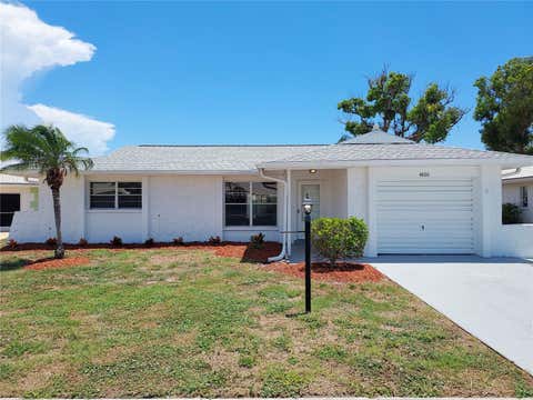 Photo of 4006 Palm Court, Bradenton, FL 34208 (MLS # TB8527887)