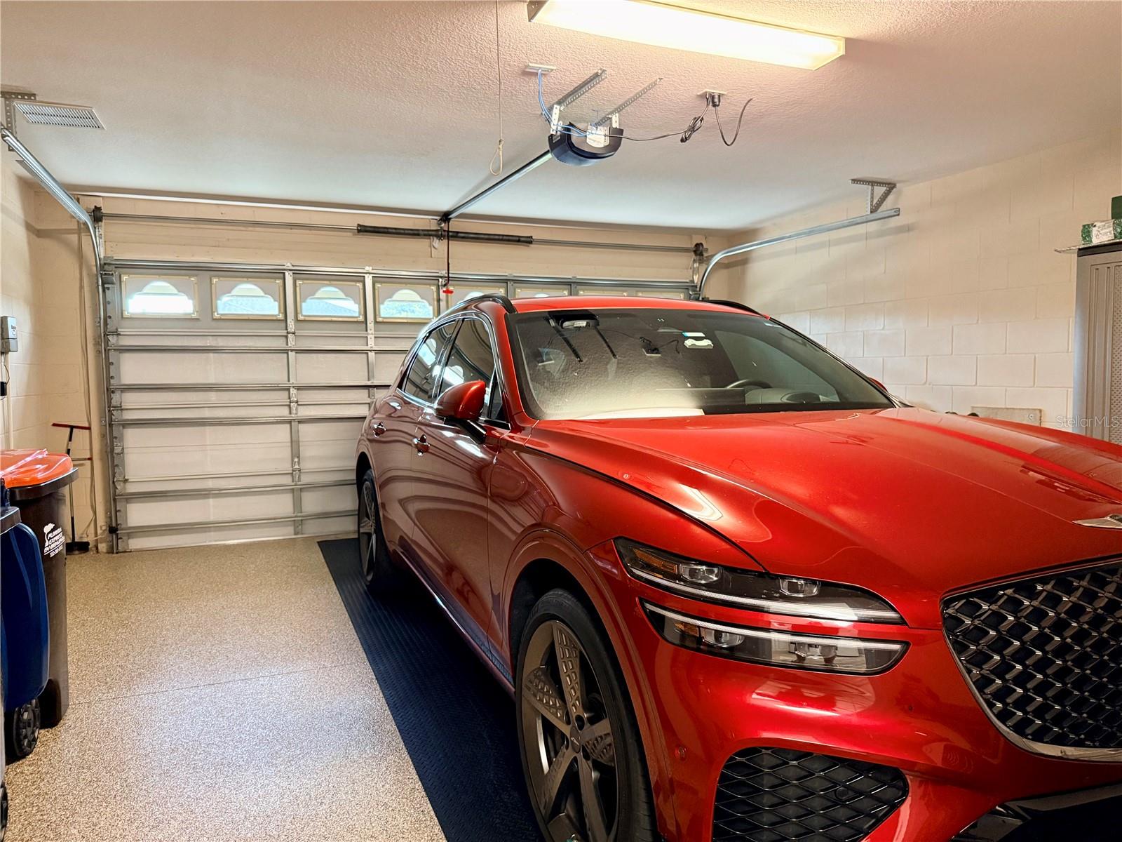 SUMMERGLEN - Residential