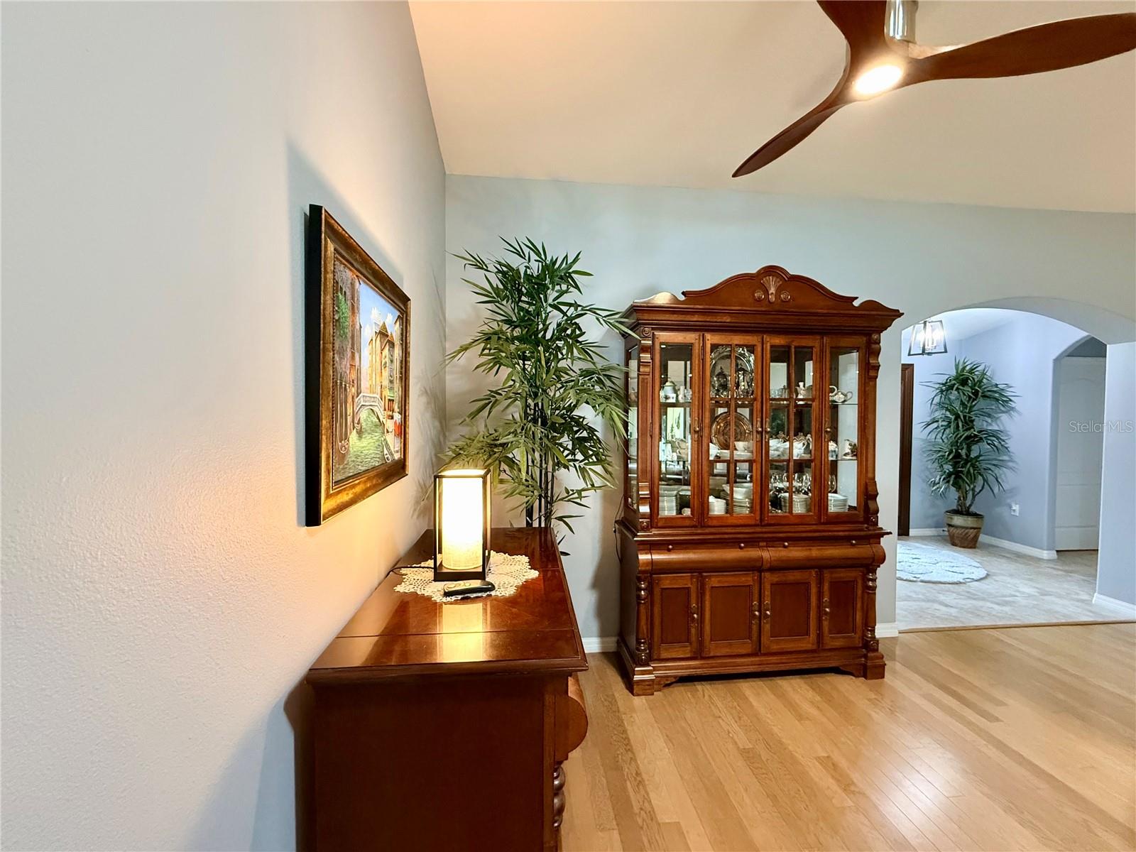 SUMMERGLEN - Residential