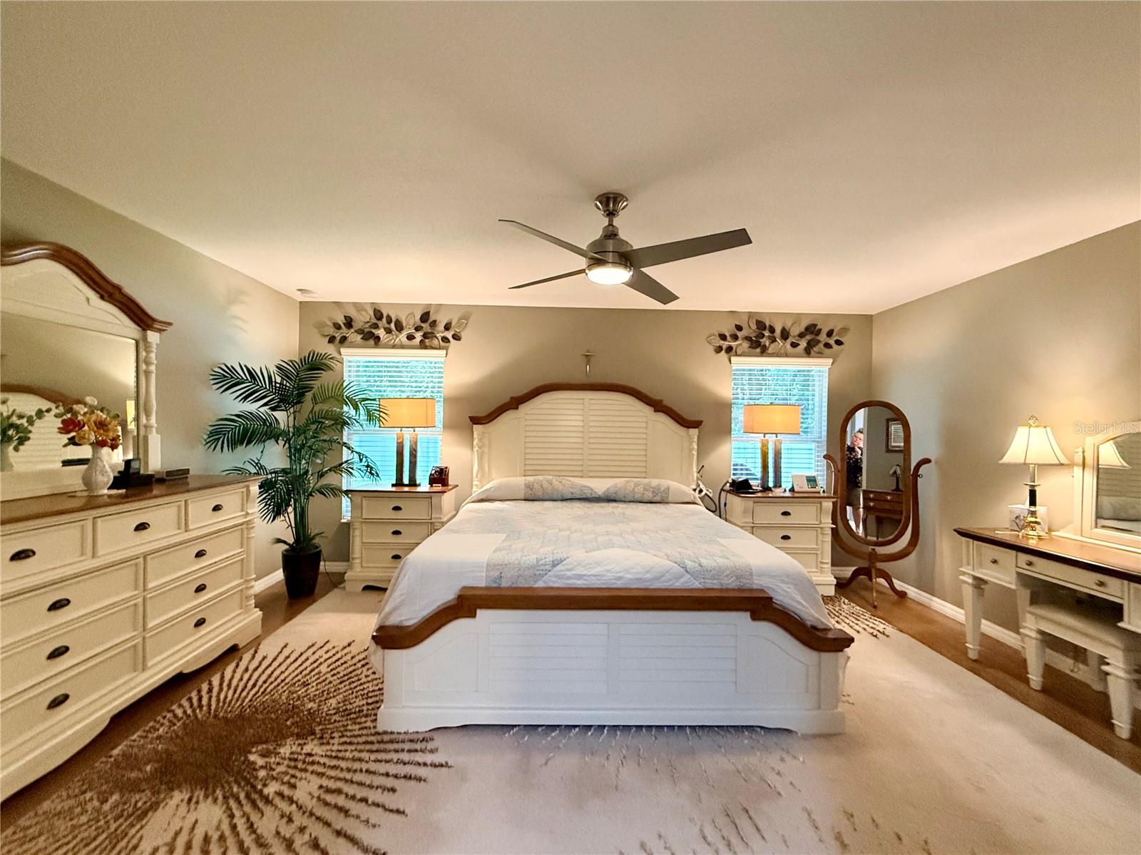 SUMMERGLEN - Residential