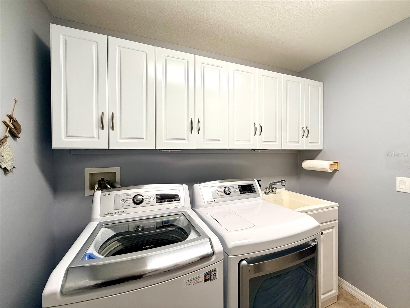 SUMMERGLEN - Residential