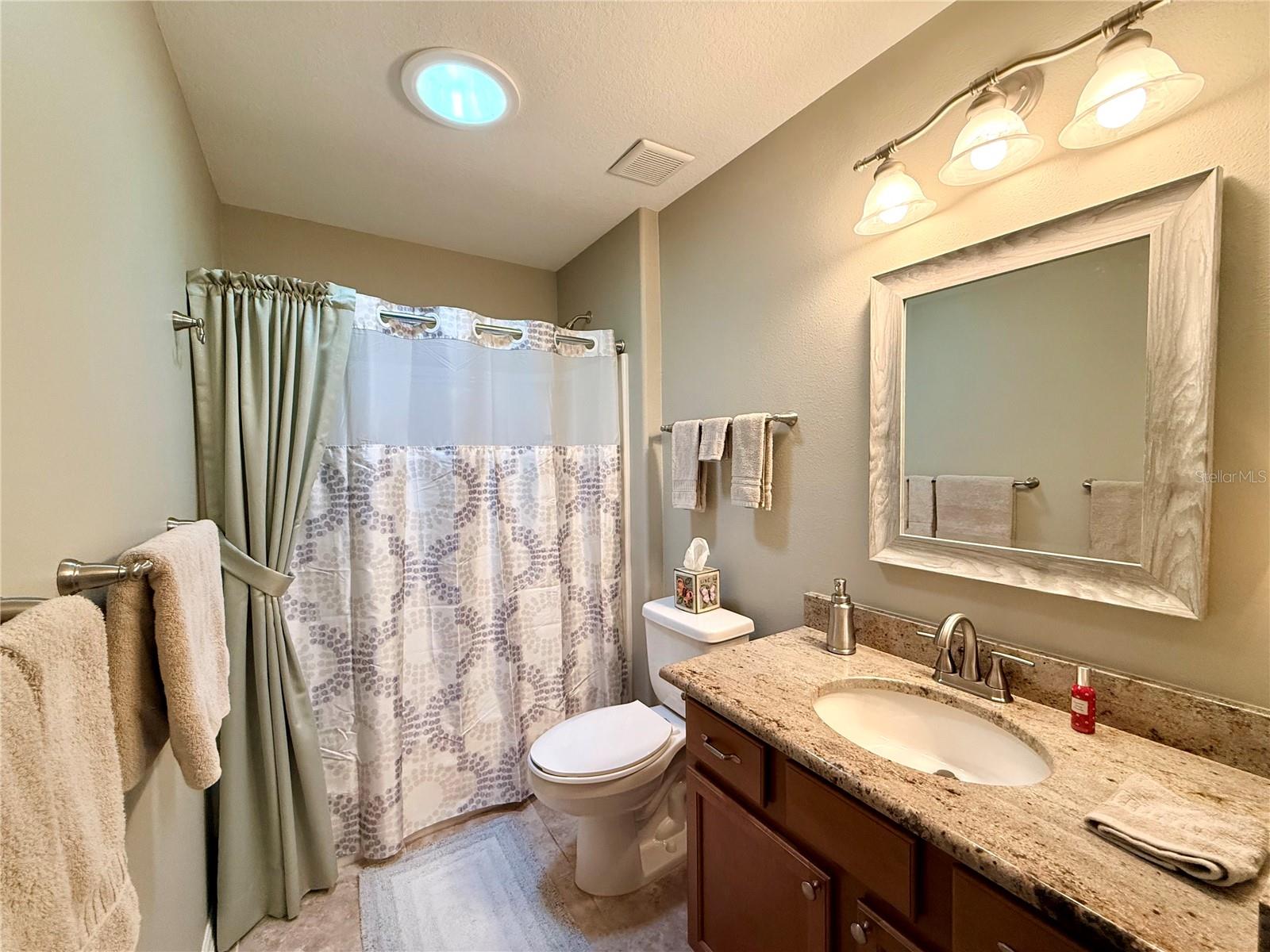 SUMMERGLEN - Residential