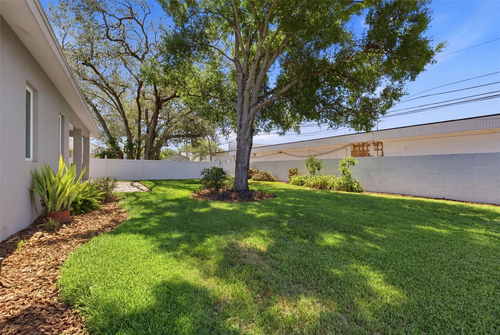 NORTH BON AIR - Residential