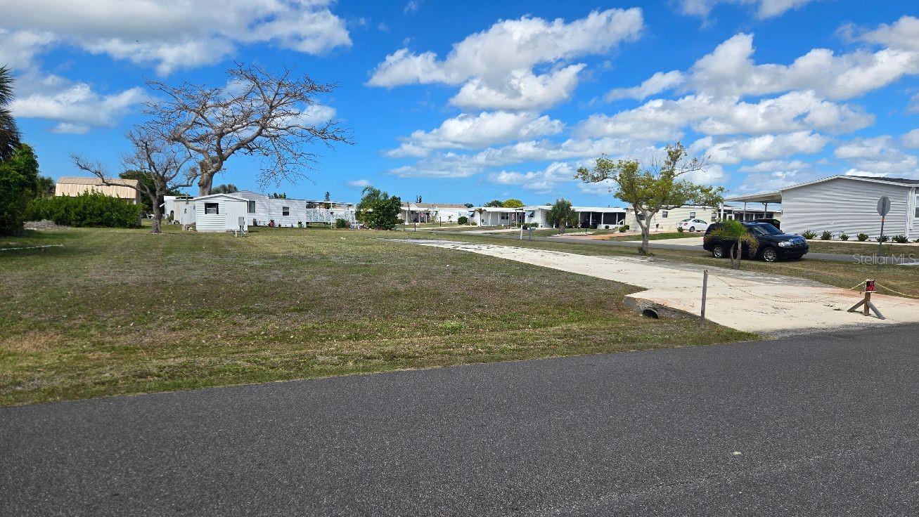 1464 BLUE HERON DRIVE