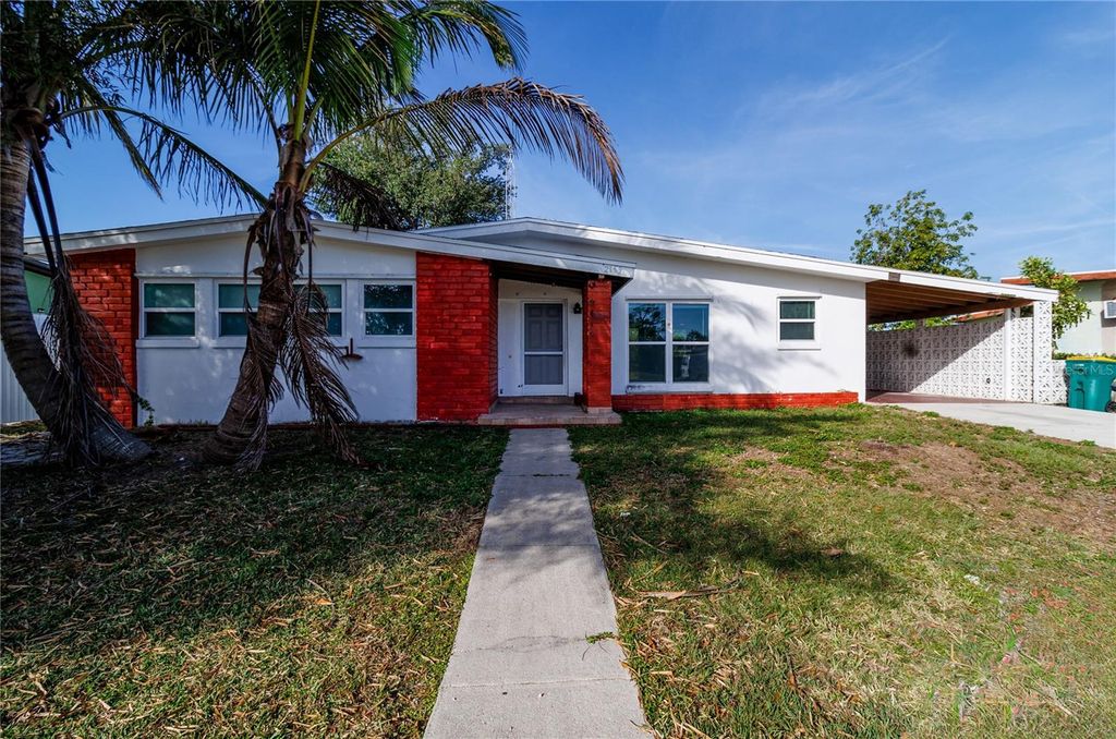 Photo of 2159 Floyd Court, Port Charlotte, FL 33952 (MLS # A4693572)