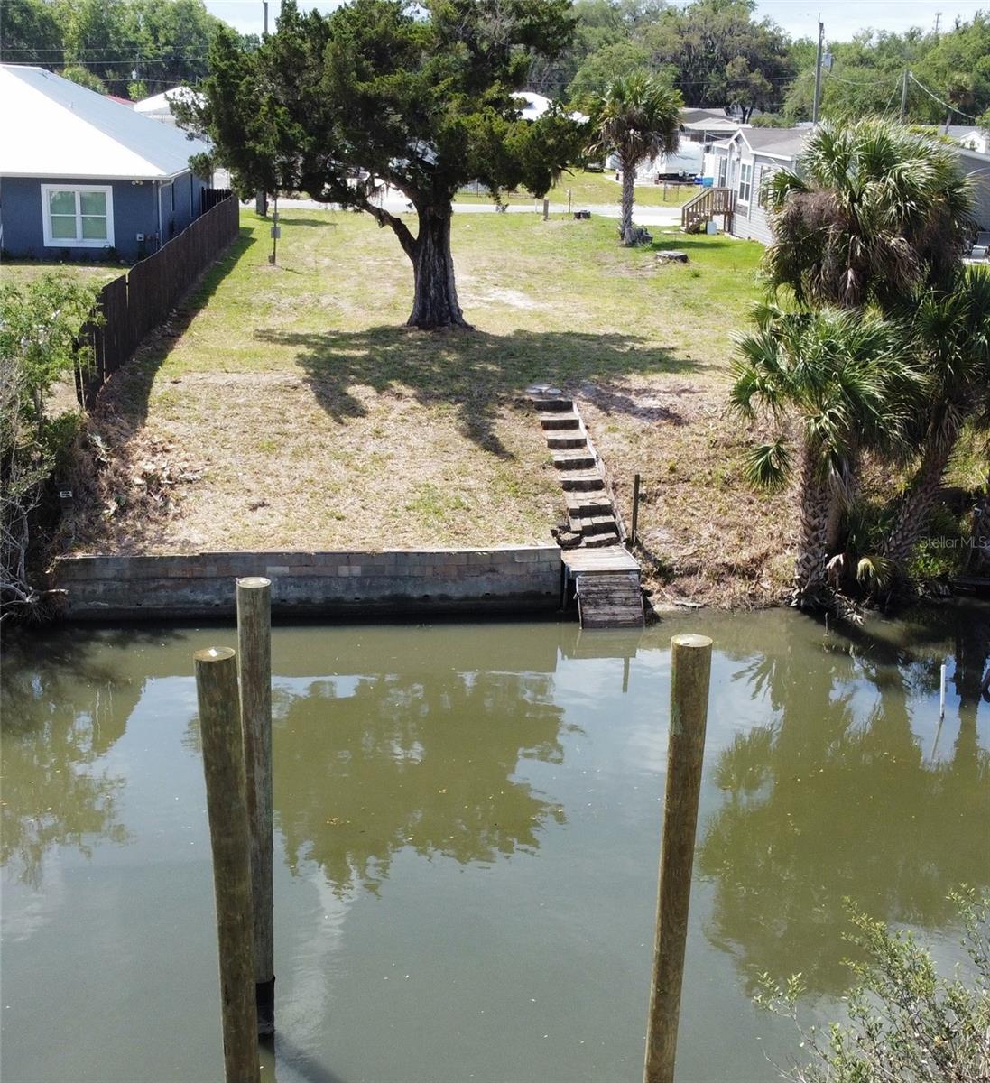 INDIAN HARBOR ESTATES UNIT 04 - Land