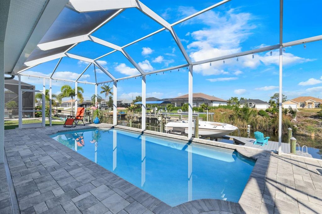 Photo of 1817 SW 29th Terrace, Cape Coral, FL 33914 (MLS # TB8368703)