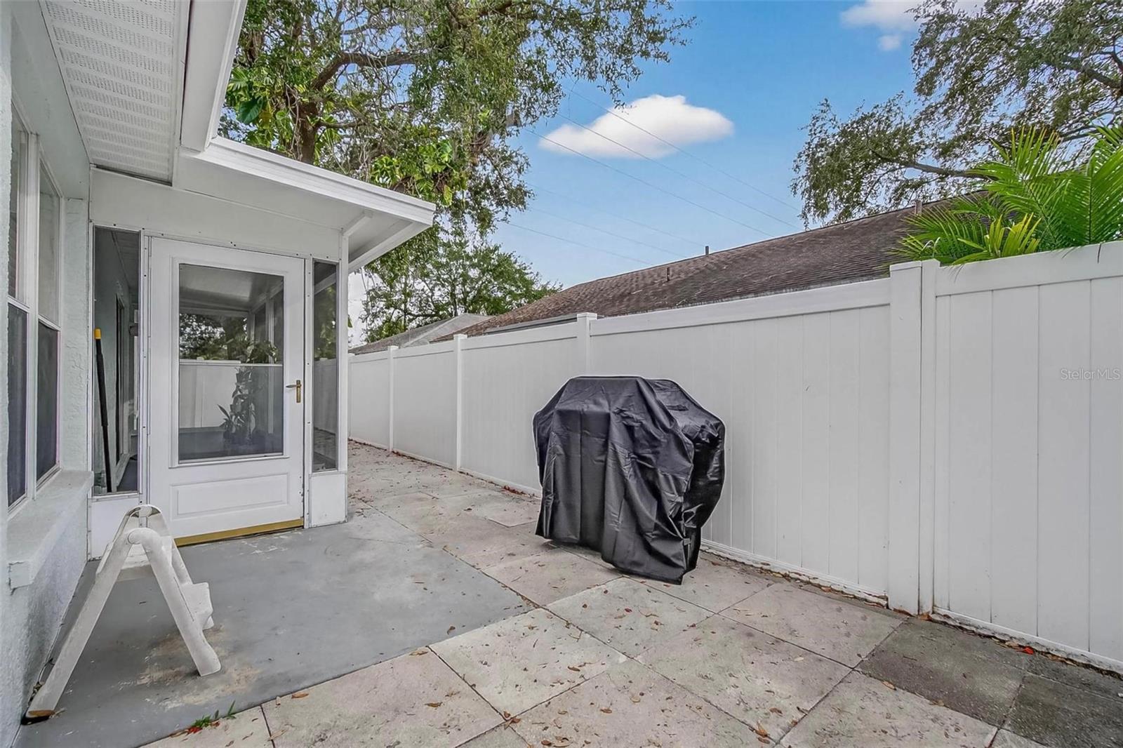 FRANKLIN SQUARE EAST - Residential