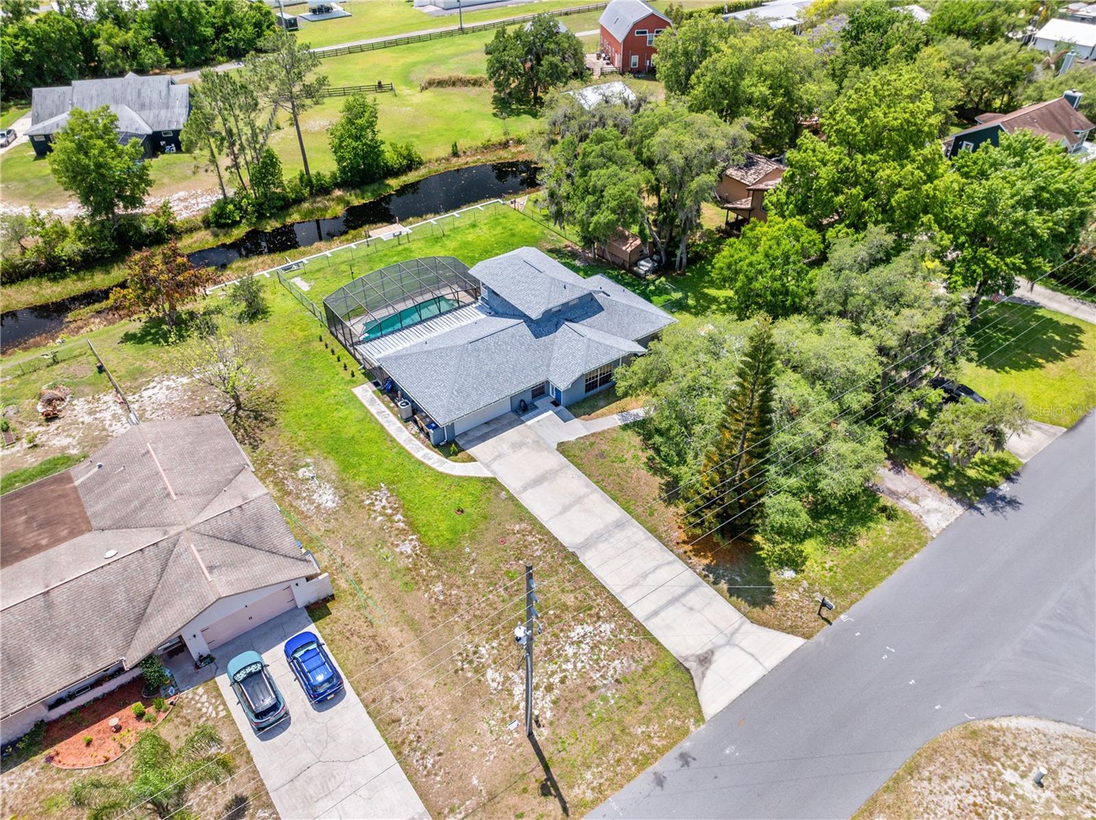 BAY LAKE ESTATES - Residential