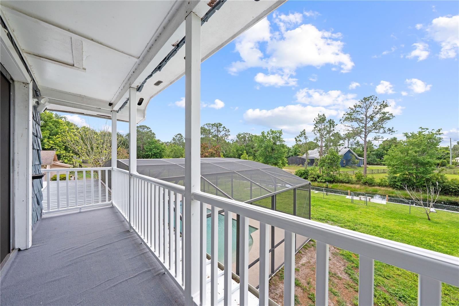 BAY LAKE ESTATES - Residential