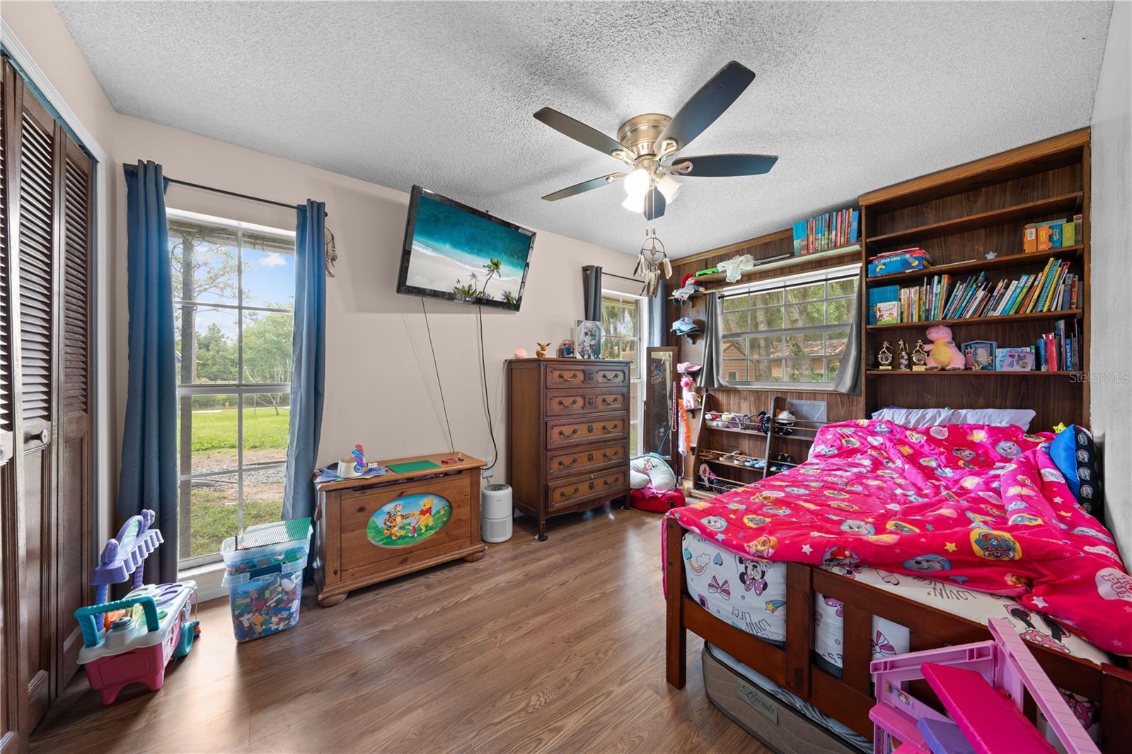 BAY LAKE ESTATES - Residential