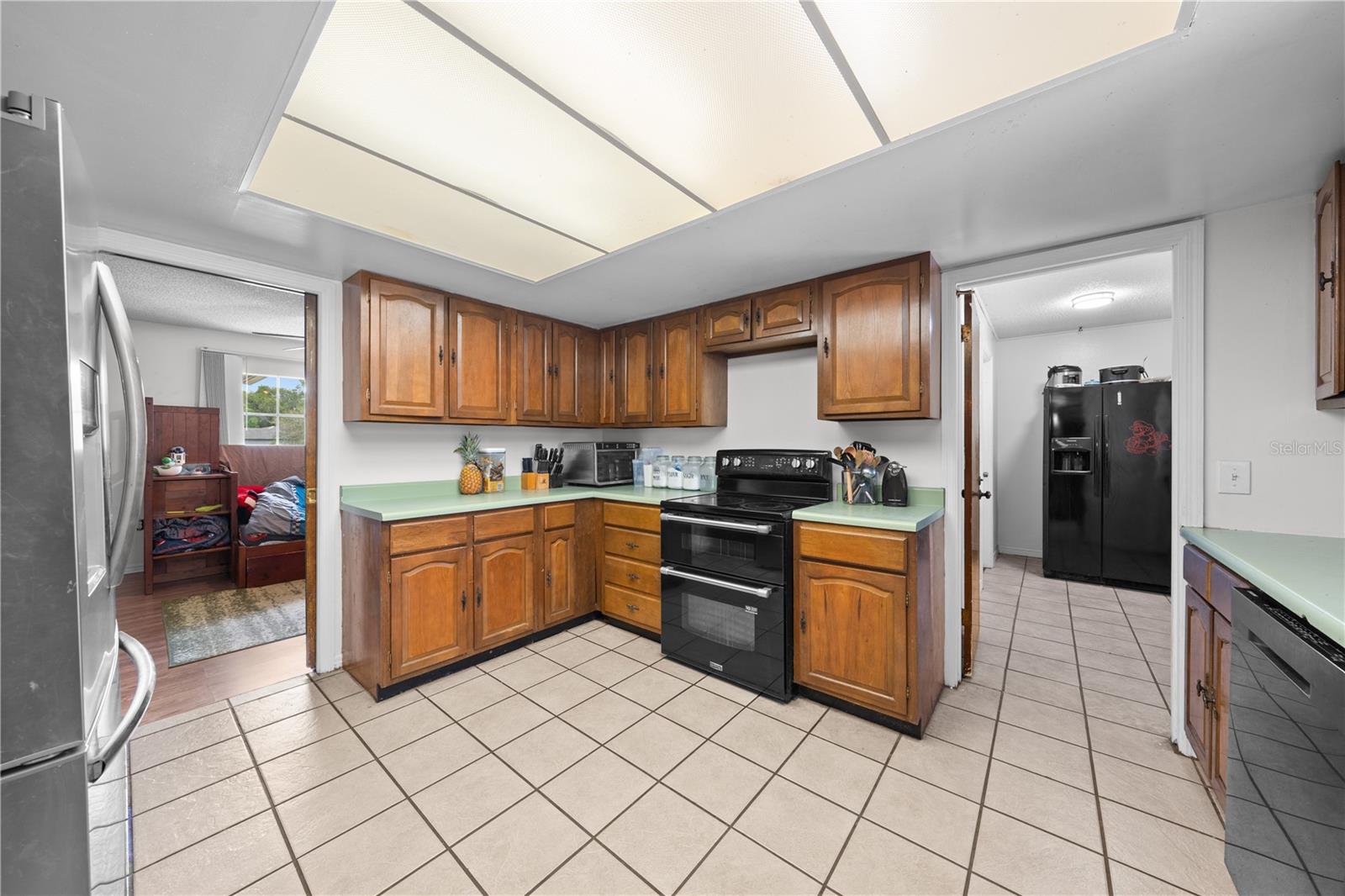 BAY LAKE ESTATES - Residential