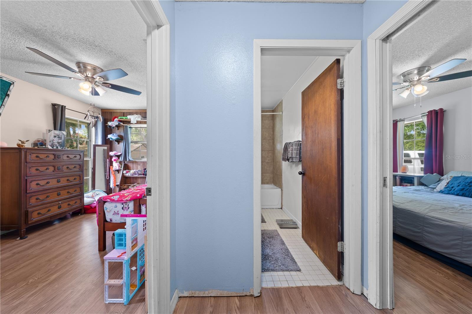 BAY LAKE ESTATES - Residential