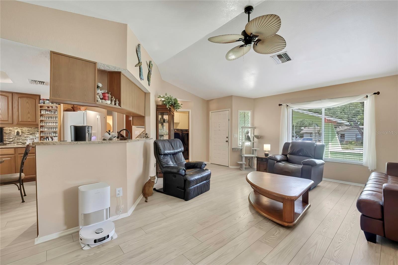 SPRING HILL - Residential