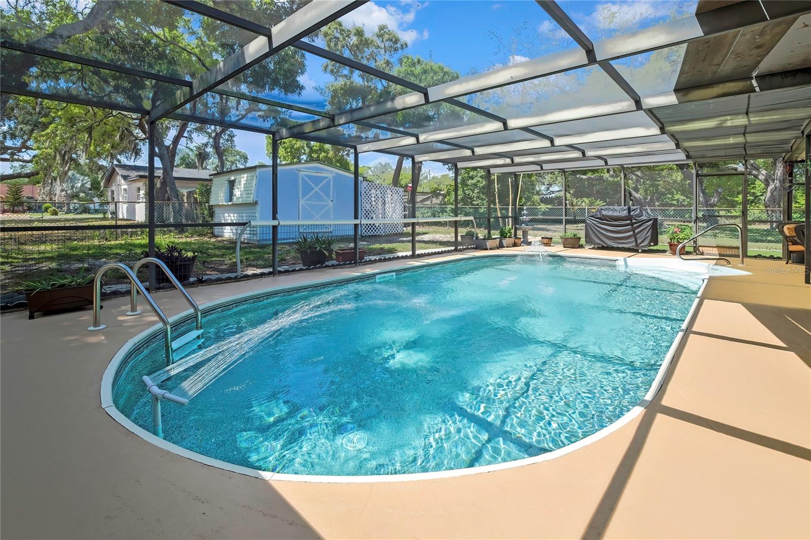 SPRING HILL - Residential