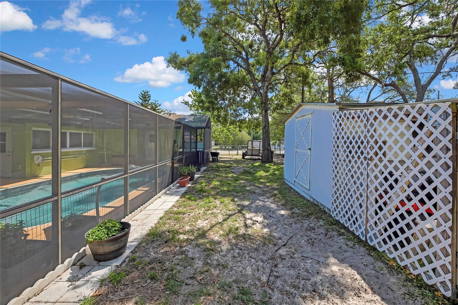 SPRING HILL - Residential