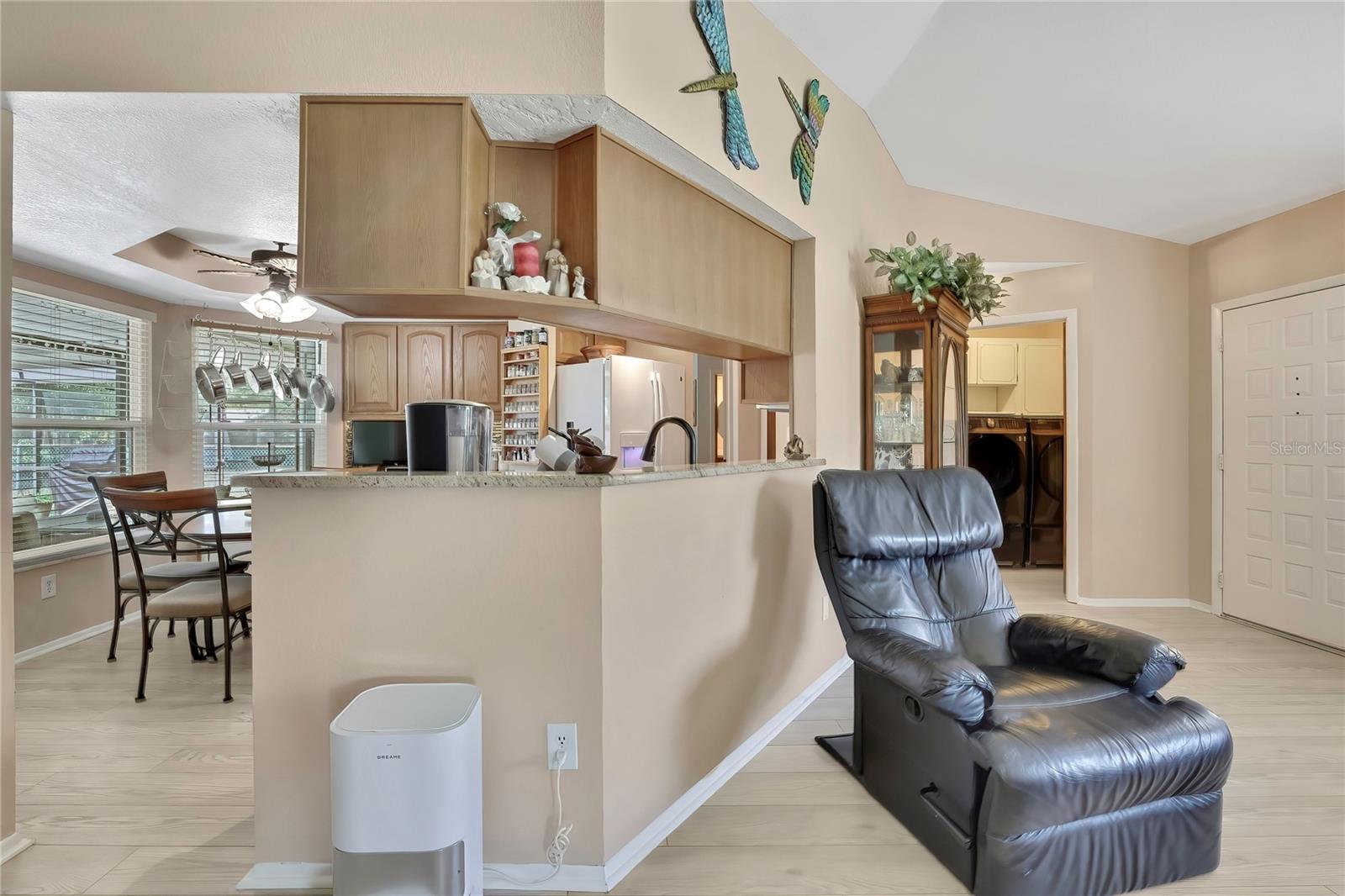 SPRING HILL - Residential