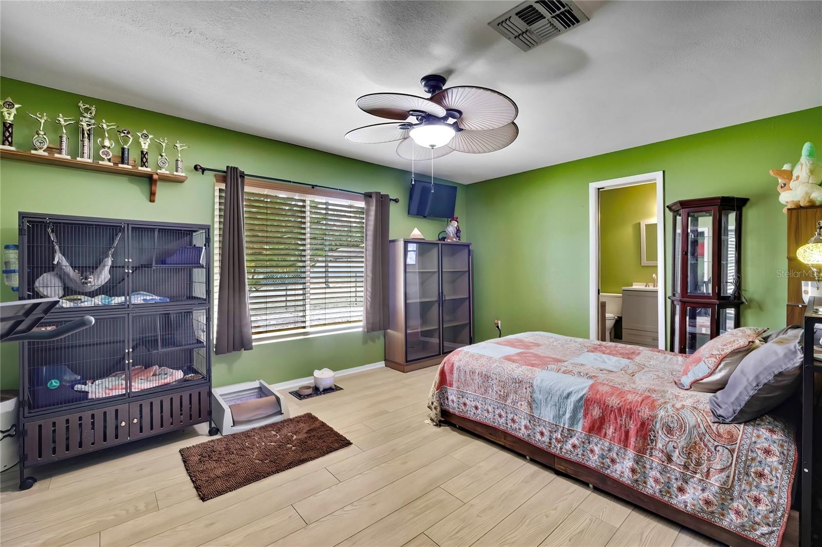 SPRING HILL - Residential