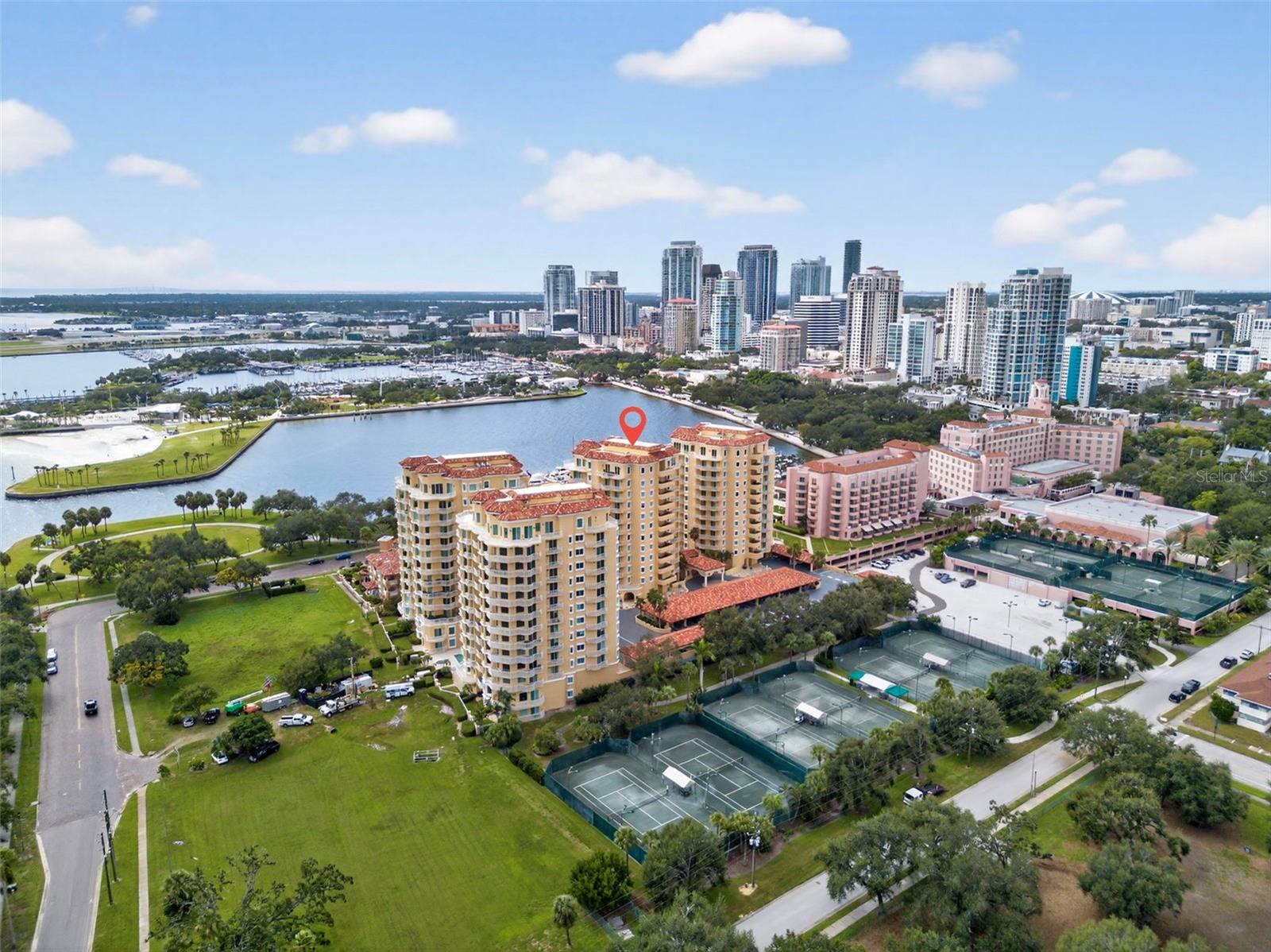 VINOY PLACE CONDO - Residential Lease