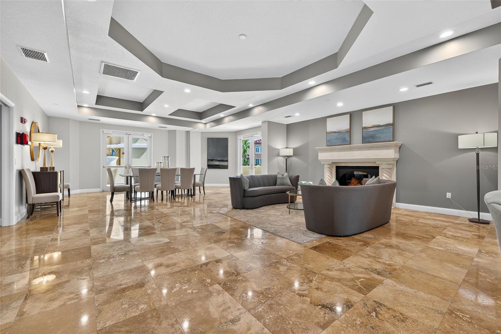 VINOY PLACE CONDO - Residential Lease