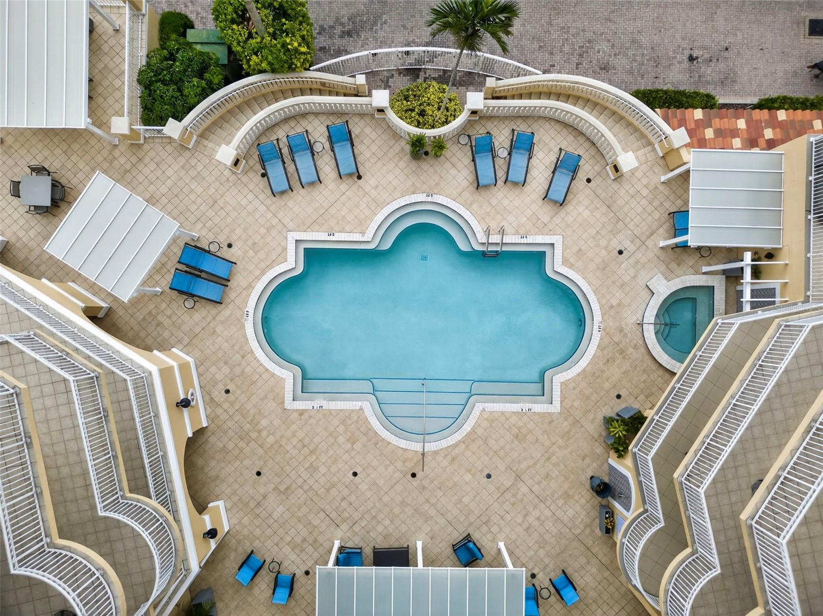 VINOY PLACE CONDO - Residential Lease